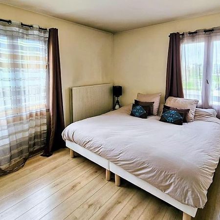 Appartement Spacieux Silencieux Lognes Buitenkant foto