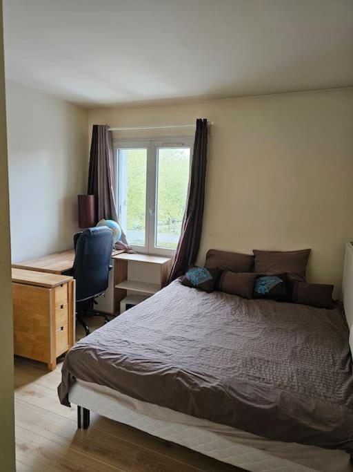 Appartement Spacieux Silencieux Lognes Buitenkant foto