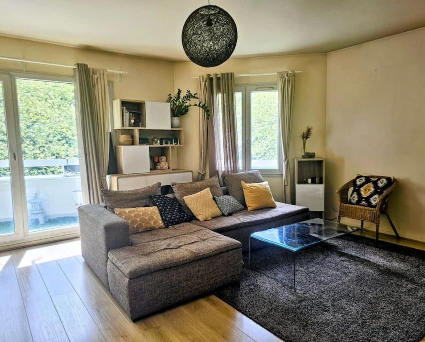 Appartement Spacieux Silencieux Lognes Buitenkant foto